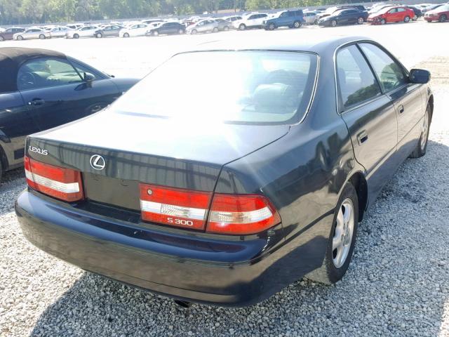 JT8BF22G0V0035107 - 1997 LEXUS ES 300 BLACK photo 4