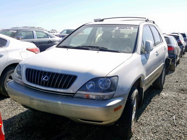 JT6HF10U1X0088231 - 1999 LEXUS RX 300 WHITE photo 2