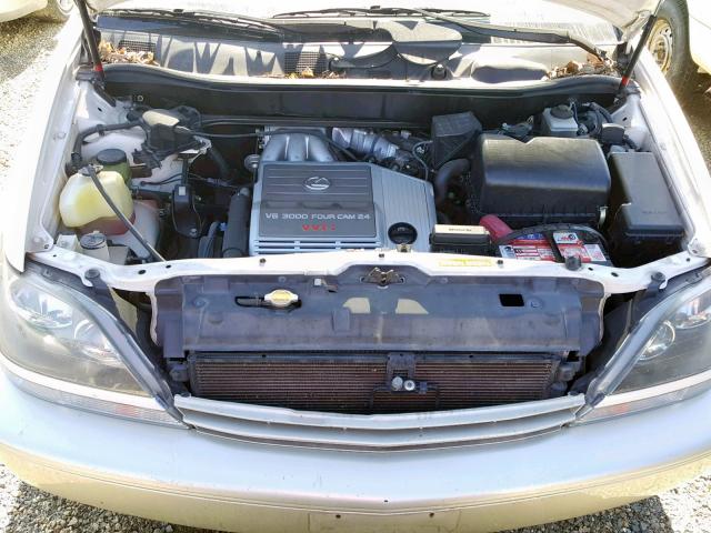 JT6HF10U1X0088231 - 1999 LEXUS RX 300 WHITE photo 7