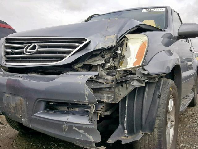 JTJBT20X440038035 - 2004 LEXUS GX 470 GRAY photo 9