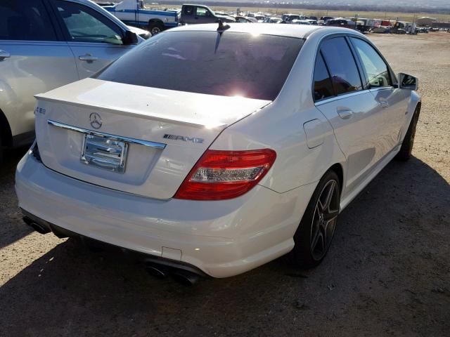 WDDGF7HB2BF533825 - 2011 MERCEDES-BENZ C 63 AMG WHITE photo 4