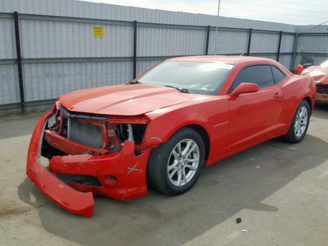 2G1FB1E37F9242949 - 2015 CHEVROLET CAMARO LS RED photo 2