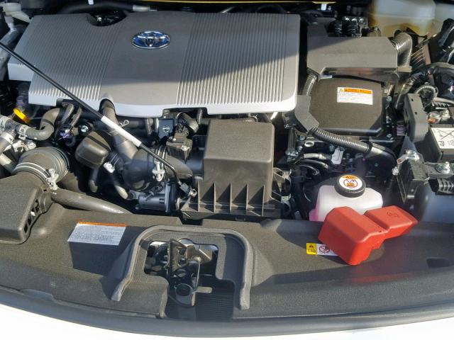 JTDKARFP0J3100873 - 2018 TOYOTA PRIUS PRIM 白色 照片 7