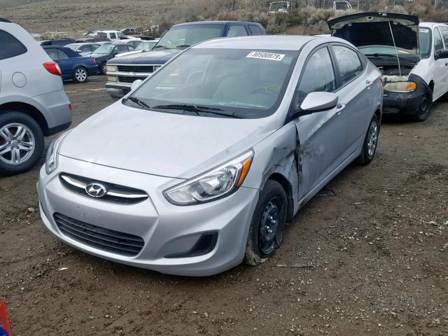 KMHCT4AEXFU870535 - 2015 HYUNDAI ACCENT SILVER photo 2