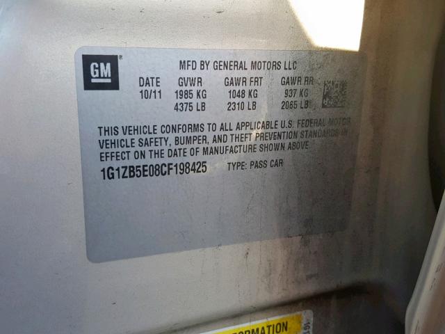 1G1ZB5E08CF198425 - 2012 CHEVROLET MALIBU LS SILVER photo 10