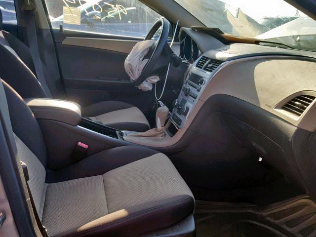 1G1ZB5E08CF198425 - 2012 CHEVROLET MALIBU LS SILVER photo 5