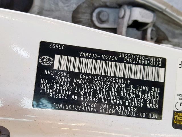 4T1BE32K45U544183 - 2005 TOYOTA CAMRY LE WHITE photo 10