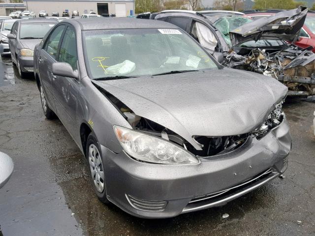 4T1BE30K85U518320 - 2005 TOYOTA CAMRY LE ნაცრისფერი ფოტო 1