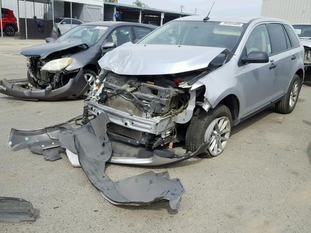 2FMDK3GC3EBB56676 - 2014 FORD EDGE SE SILVER photo 2