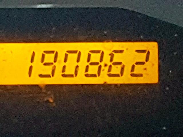 JTKDE177570193650 - 2007 TOYOTA SCION TC GRAY photo 8