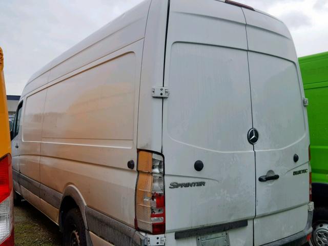 WD3PE8CC0C5648993 - 2012 MERCEDES-BENZ SPRINTER 2 WHITE photo 3