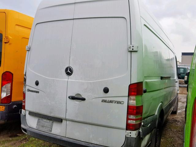 WD3PE8CC0C5648993 - 2012 MERCEDES-BENZ SPRINTER 2 WHITE photo 4