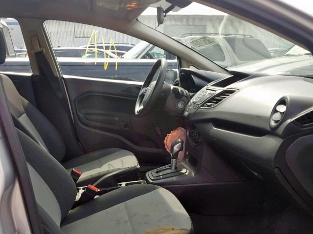 3FADP4AJ1GM105025 - 2016 FORD FIESTA S SILVER photo 5