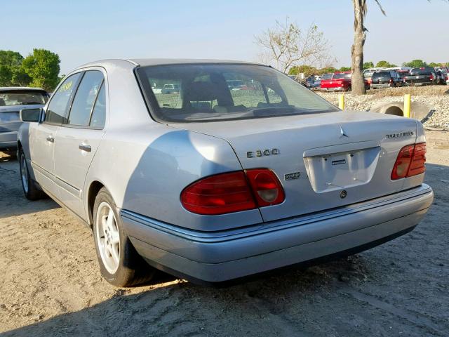 WDBJF25HXXA832462 - 1999 MERCEDES-BENZ E 300TD SILVER photo 3