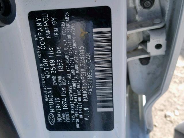 KMHCT5AE2HU324045 - 2017 HYUNDAI ACCENT SE WHITE photo 10