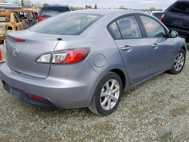 JM1BL1SGXA1339585 - 2010 MAZDA 3 I SILVER photo 4