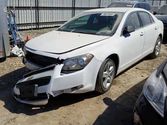 1G1ZB5EB0A4125592 - 2010 CHEVROLET MALIBU LS WHITE photo 2