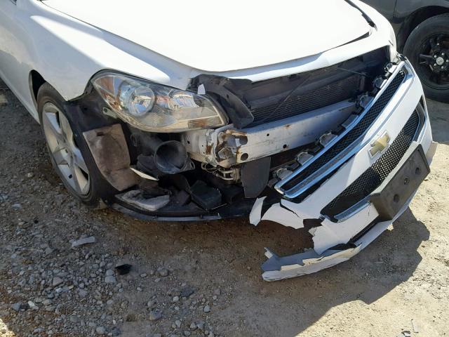 1G1ZB5EB0A4125592 - 2010 CHEVROLET MALIBU LS WHITE photo 9