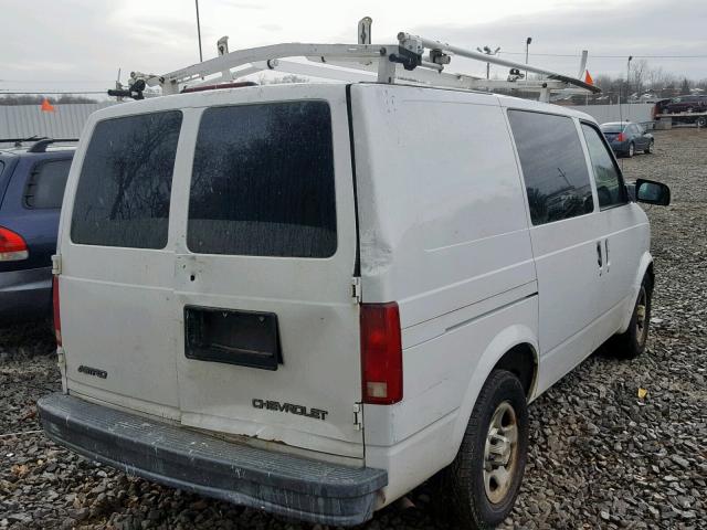 1GCDM19X75B104928 - 2005 CHEVROLET ASTRO WHITE photo 4