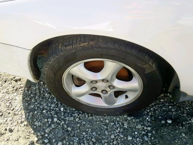 1FAFP55U81G262930 - 2001 FORD TAURUS SES WHITE photo 9