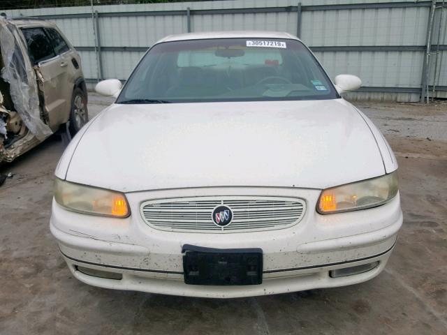 2G4WB55K321100883 - 2002 BUICK REGAL LS WHITE photo 9