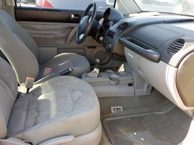 3VWCC21C0XM431953 - 1999 VOLKSWAGEN NEW BEETLE Ақ фото 5