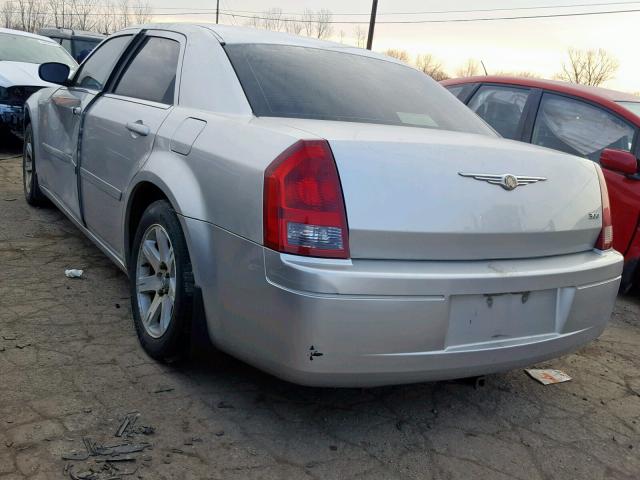 2C3LA43R96H513607 - 2006 CHRYSLER 300 SILVER photo 3