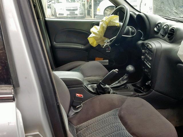 1G2NF52E94M687461 - 2004 PONTIAC GRAND AM S SILVER photo 5