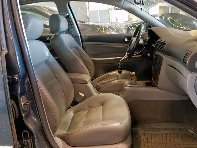 WVWRH63B93P332840 - 2003 VOLKSWAGEN PASSAT GLX 蓝色 照片 5