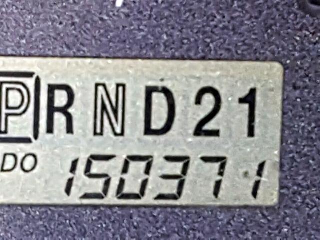 4F2CZ96154KM02212 - 2004 MAZDA TRIBUTE ES 白色 照片 8