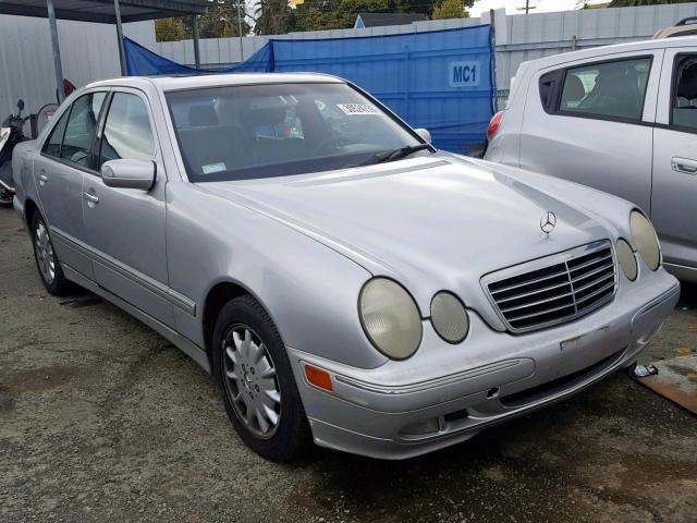 WDBJF65JXYB157945 - 2000 MERCEDES-BENZ E 320 SILVER photo 1