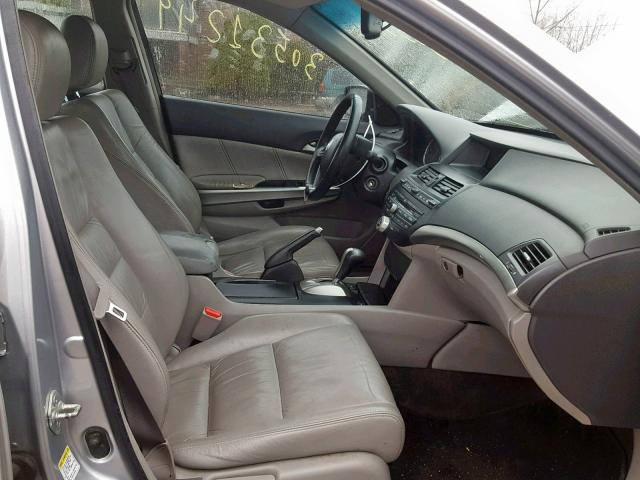 1HGCP26849A067985 - 2009 HONDA ACCORD EXL SILVER photo 5