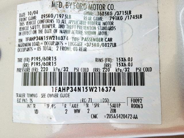 1FAHP34N15W216374 - 2005 FORD FOCUS ZX4 SILVER photo 10