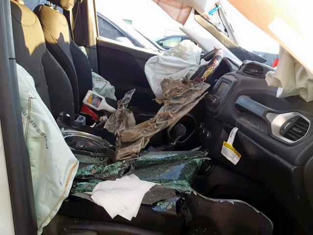 ZACCJBAB2JPJ00941 - 2018 JEEP RENEGADE S თეთრი ფოტო 5