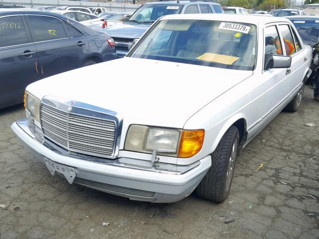 WDBCA39E2LA534799 - 1990 MERCEDES-BENZ 560 SEL WHITE photo 2