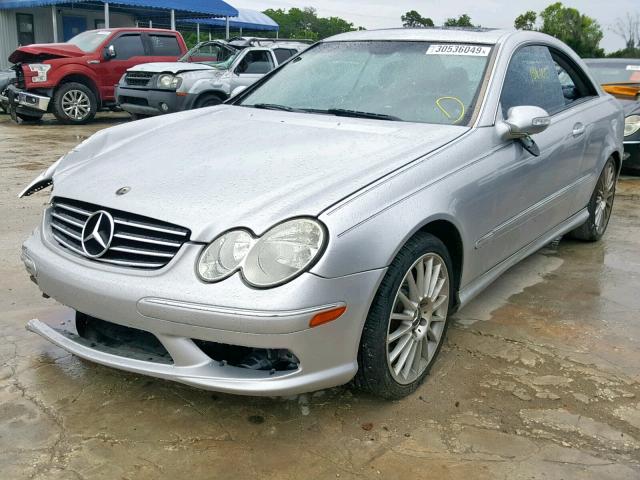 WDBTJ76H63F038722 - 2003 MERCEDES-BENZ CLK 55 AMG SILVER photo 2