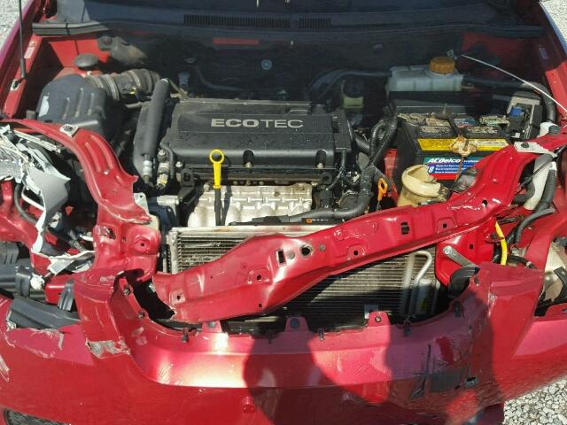KL1TD5DE8AB126348 - 2010 CHEVROLET AVEO LS RED photo 7
