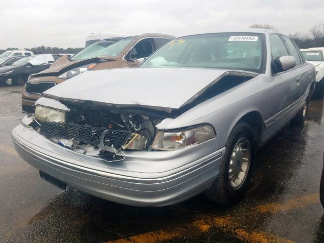 2FALP74W6VX215509 - 1997 FORD CROWN VICTORIA LX  photo 2