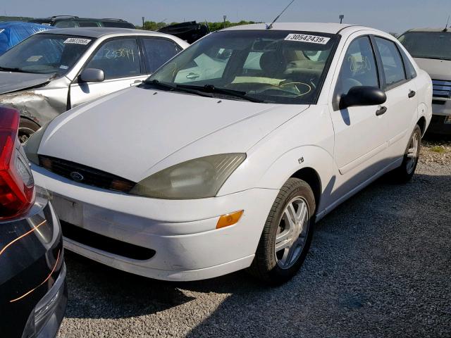 1FAFP34364W186910 - 2004 FORD FOCUS SE C WHITE photo 4