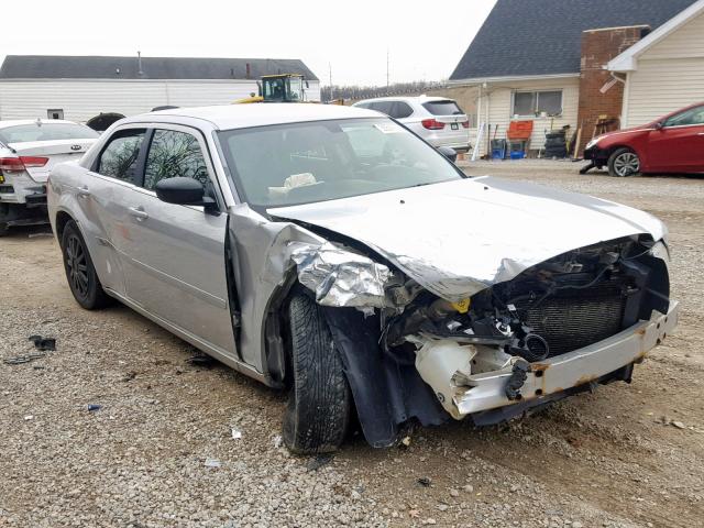 2C3KA43R66H376797 - 2006 CHRYSLER 300 SILVER photo 1