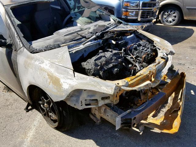 1G1ZB5E10BF394222 - 2011 CHEVROLET MALIBU LS ნაცრისფერი ფოტო 9