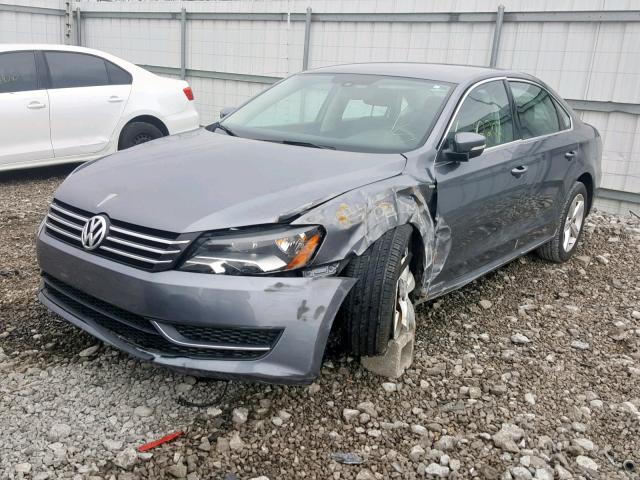 1VWAS7A39EC034246 - 2014 VOLKSWAGEN PASSAT S GRAY photo 2