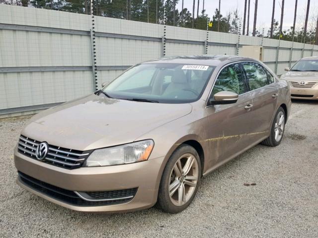 1VWBV7A35FC032216 - 2015 VOLKSWAGEN PASSAT SE GOLD photo 2