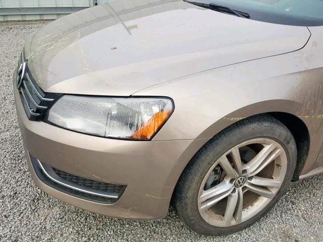 1VWBV7A35FC032216 - 2015 VOLKSWAGEN PASSAT SE GOLD photo 9