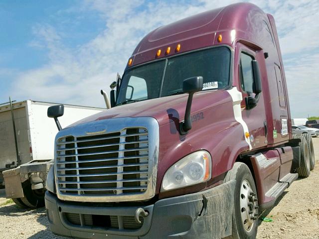 1FUJGLDR3BSBA2952 - 2011 FREIGHTLINER CASCADIA 1 BURGUNDY photo 2