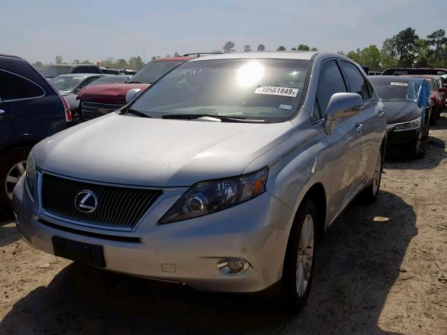 JTJZB1BA5A2001418 - 2010 LEXUS RX 450H SILVER photo 2