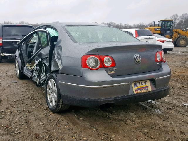 WVWJK73C68P002318 - 2008 VOLKSWAGEN PASSAT TUR GRAY photo 3