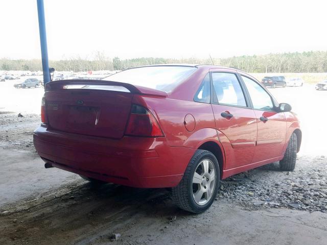 1FAHP34N87W239699 - 2007 FORD FOCUS ZX4 RED photo 4