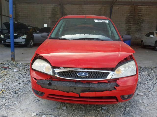 1FAHP34N87W239699 - 2007 FORD FOCUS ZX4 RED photo 9