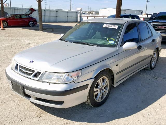 YS3EH48G3Y3064057 - 2000 SAAB 9-5 AERO SILVER photo 2